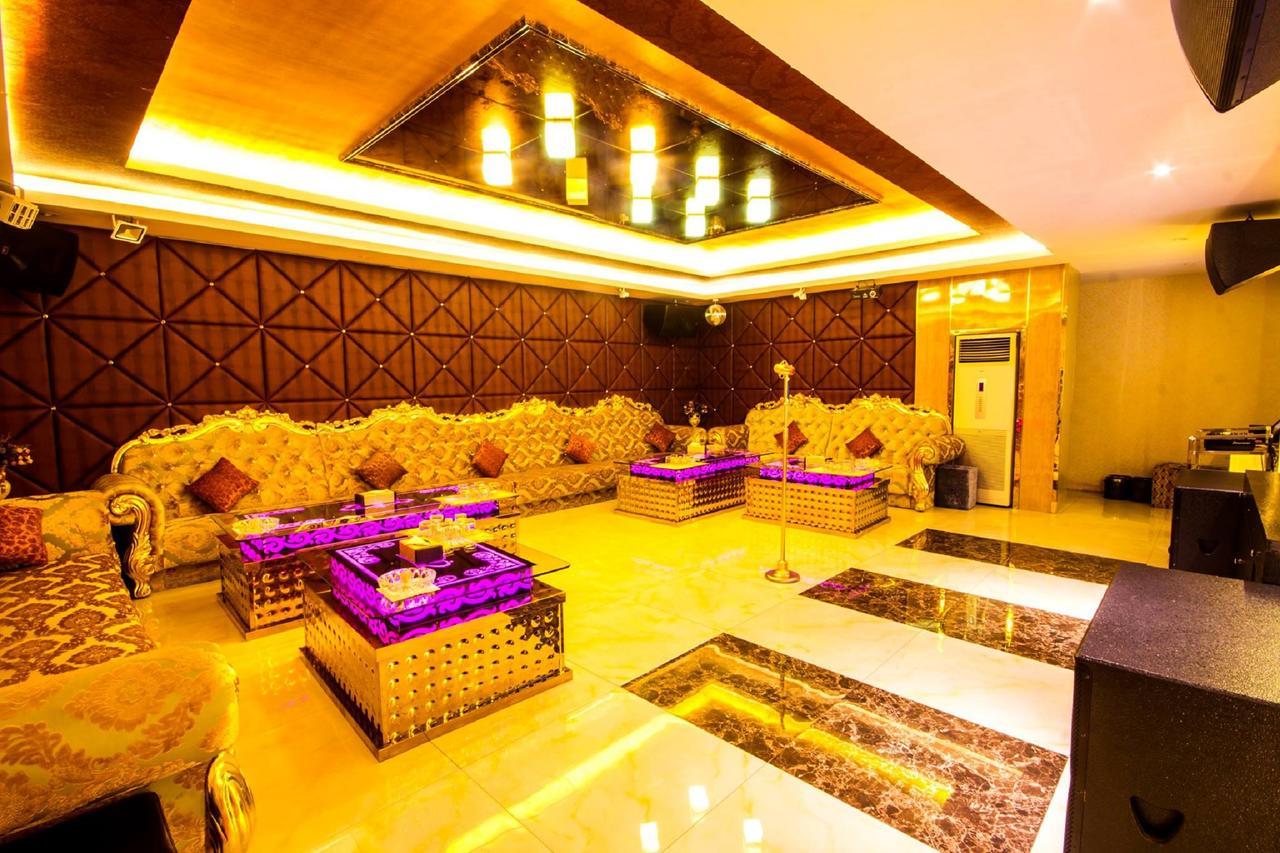 Apollo Hotel Yangon Exterior foto