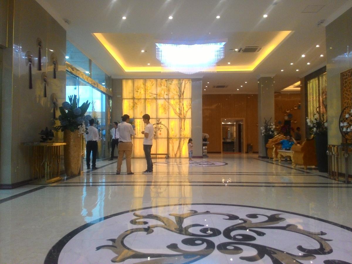 Apollo Hotel Yangon Exterior foto