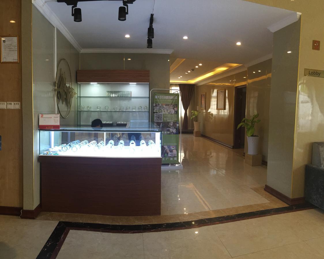 Apollo Hotel Yangon Exterior foto