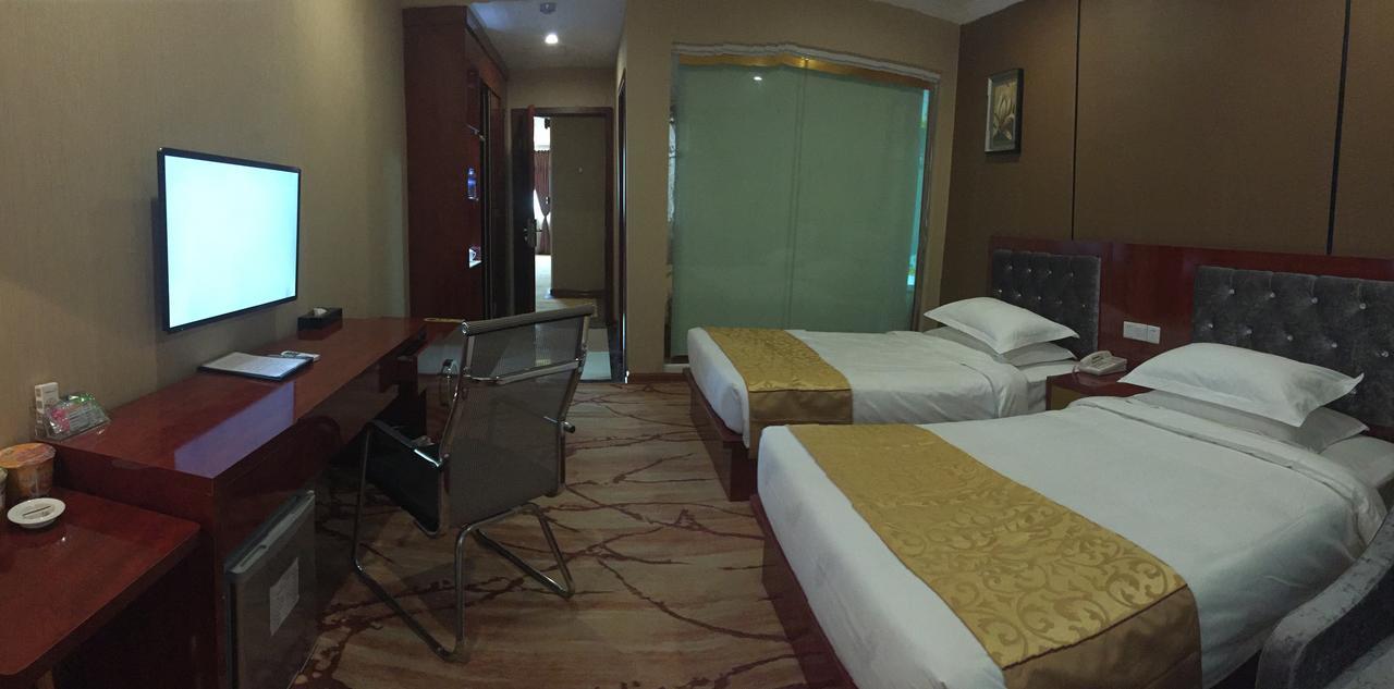 Apollo Hotel Yangon Exterior foto